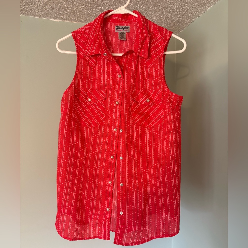 Wrangler Retro Women’s Red Sleeveless Pearl Snap Shirt